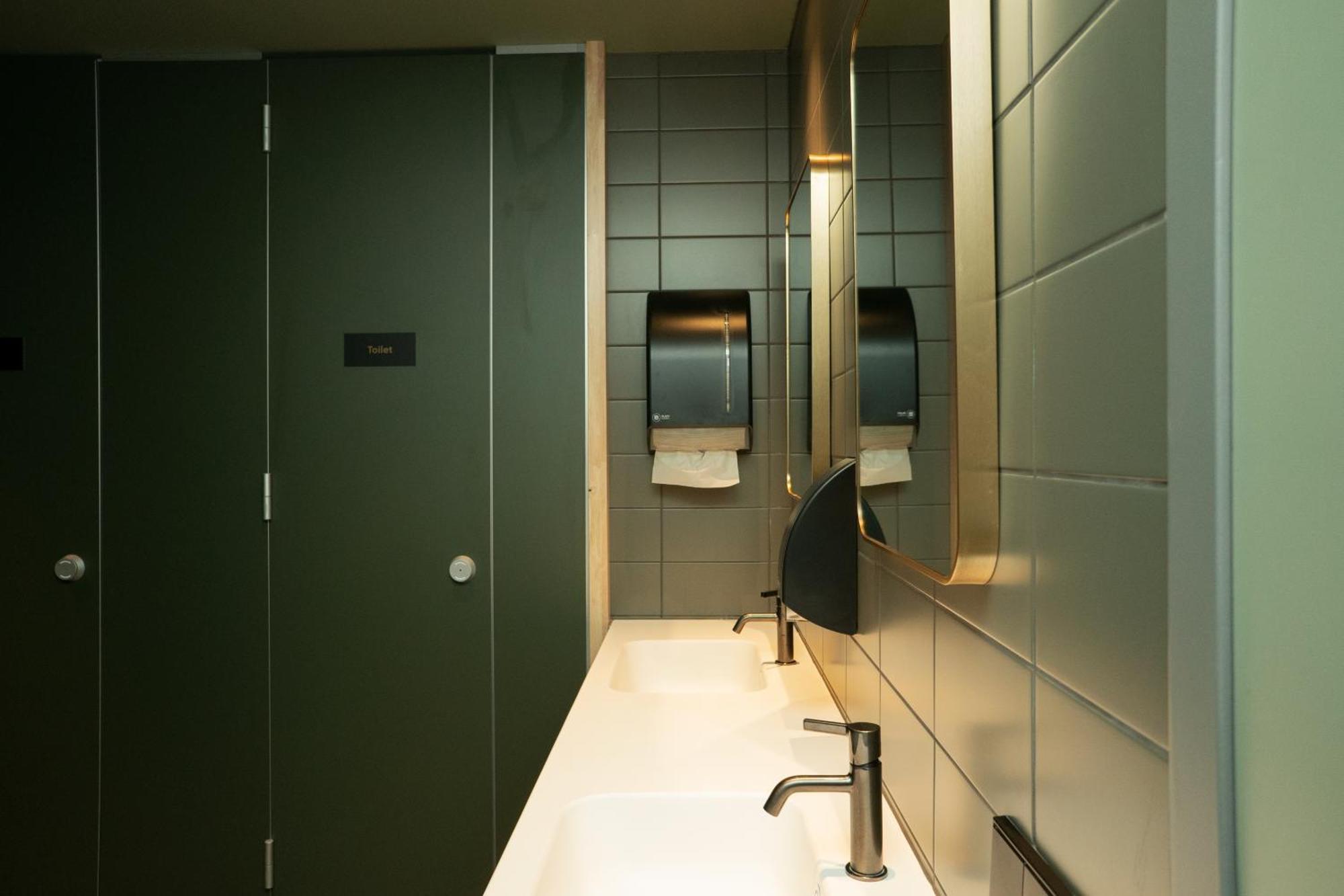 The Elephant Hostel Amsterdam Exteriér fotografie