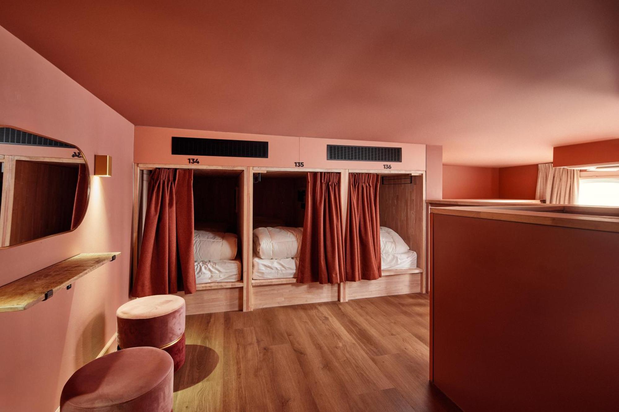 The Elephant Hostel Amsterdam Exteriér fotografie